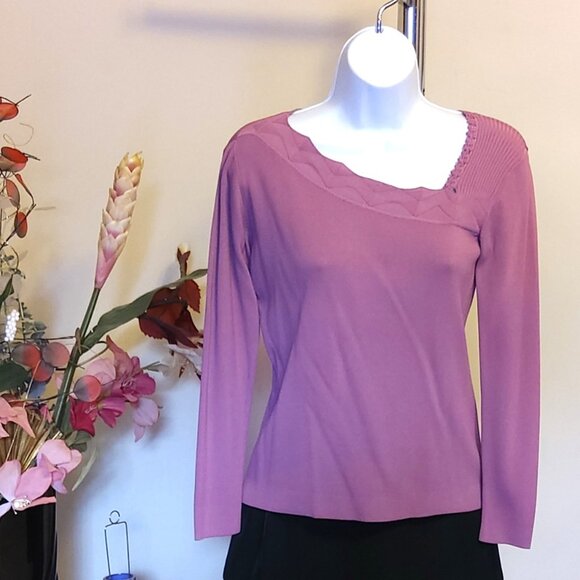 NWT Women’s Rose Burgundy Lightweight Long Sleeve Cardigan Pullover Sweater 8 10 - Picture 2 of 7